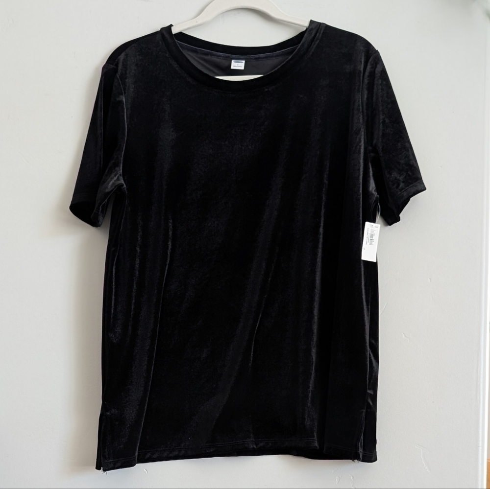 Old Navy Women's Black Velvet Short Sleeve Tee